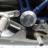 Schwingenlager Abdeckung Links / rechts BMW HP2 Megamoto & Sport – Bild 2